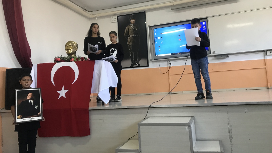 10 Kasım Atatürk'ü Anma Programı Düzenlendi